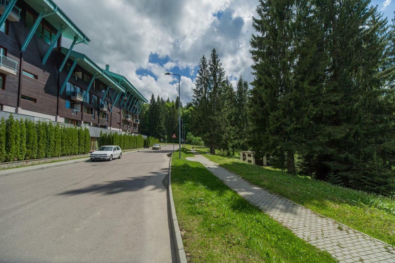 Family Apartment In Silver Mountain Resort Poiana Braşov Dış mekan fotoğraf