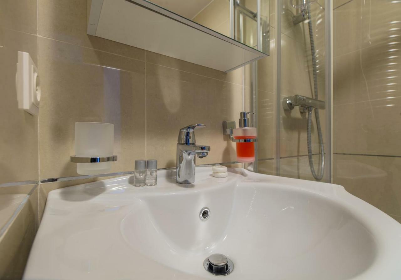 Family Apartment In Silver Mountain Resort Poiana Braşov Dış mekan fotoğraf