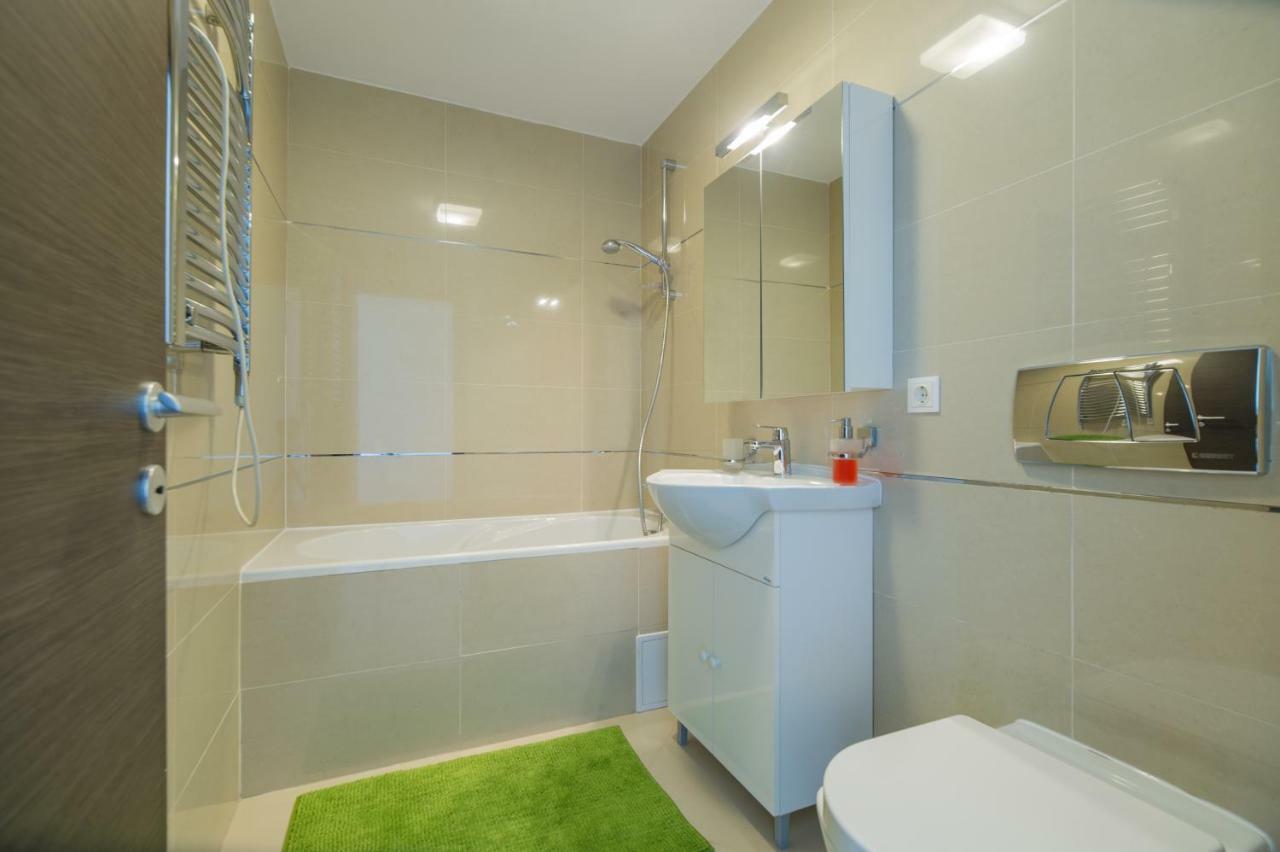 Family Apartment In Silver Mountain Resort Poiana Braşov Dış mekan fotoğraf