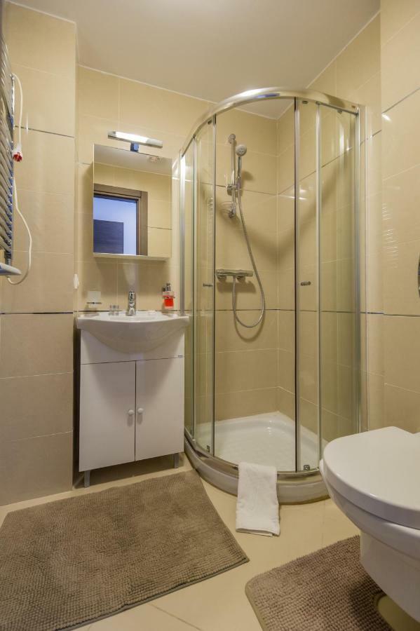 Family Apartment In Silver Mountain Resort Poiana Braşov Dış mekan fotoğraf