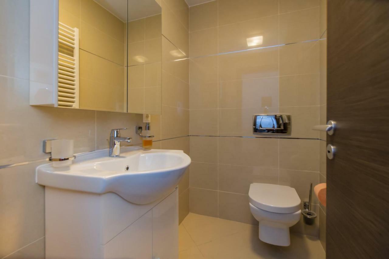 Family Apartment In Silver Mountain Resort Poiana Braşov Dış mekan fotoğraf