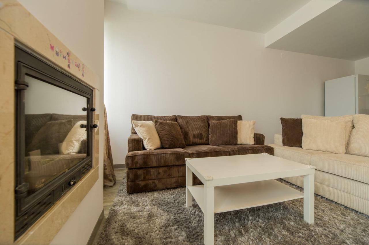 Family Apartment In Silver Mountain Resort Poiana Braşov Dış mekan fotoğraf